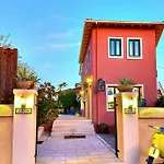 Alkyon & Apartmanhotel 4*