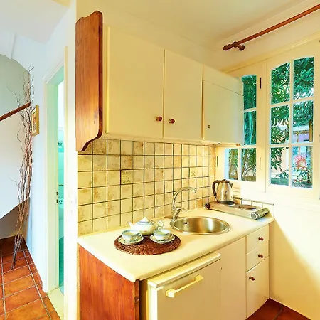 Apartmanhotel Alkyon & 4*