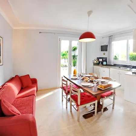 Alkyon & Apartmanhotel 4*