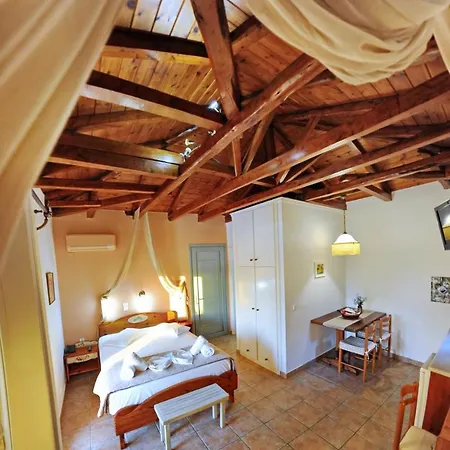 Alkyon & Apartmanhotel 4*